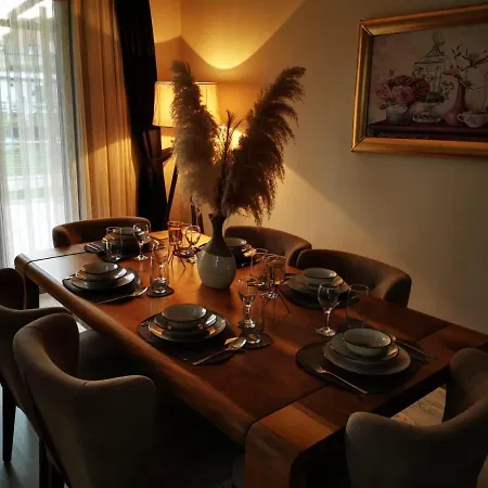 빌라 Fascinating Villa Near Sapanca Lake With Jacuzzi And Shared Pool In Sapanca *